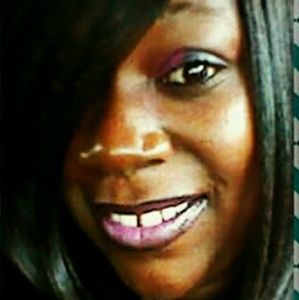 Meet your Posher, Latisha